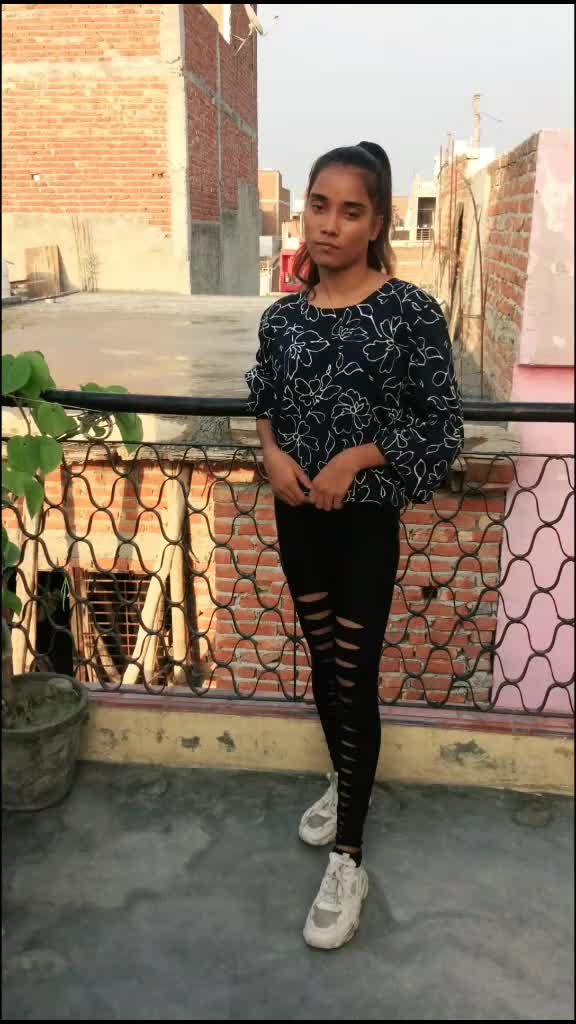 @pooja dancer