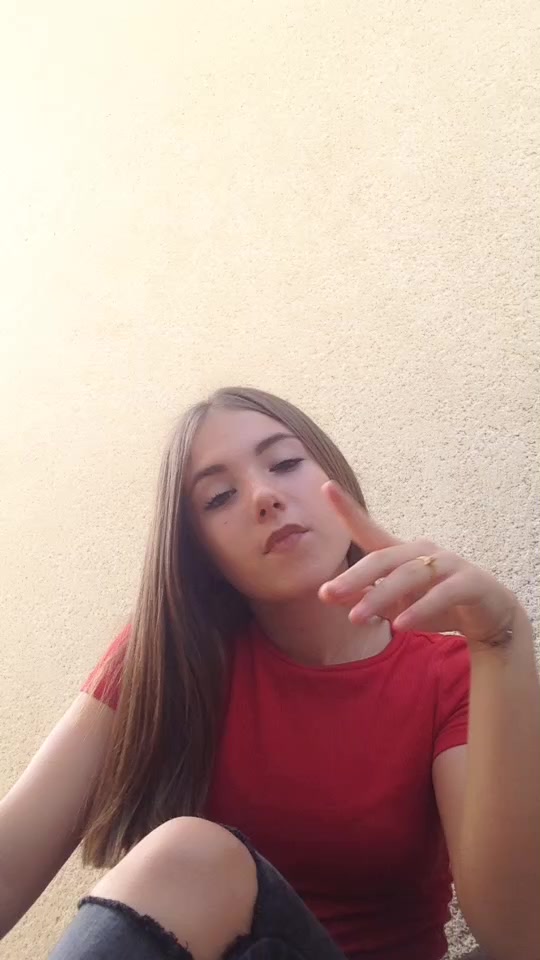 @lisaaa_13