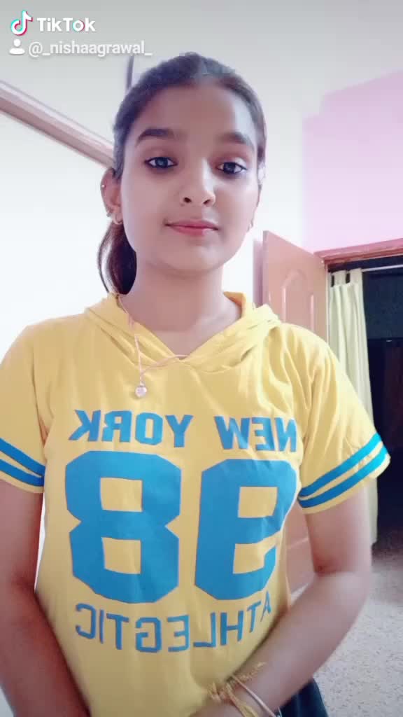 @nishuu_