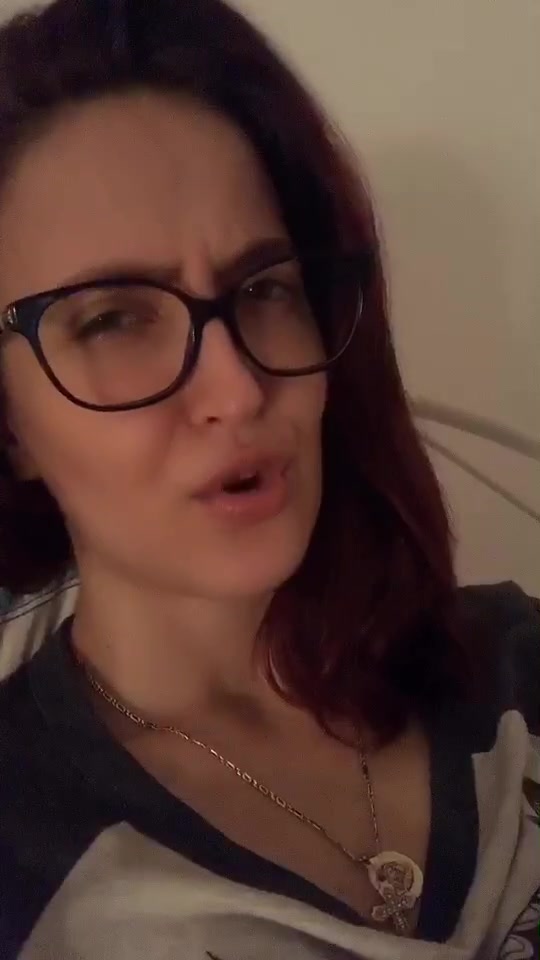 @elliavrram
