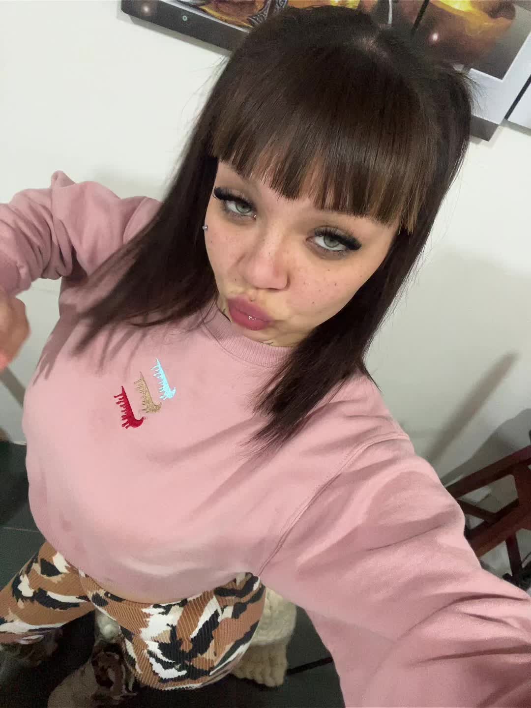 @wachamaldita