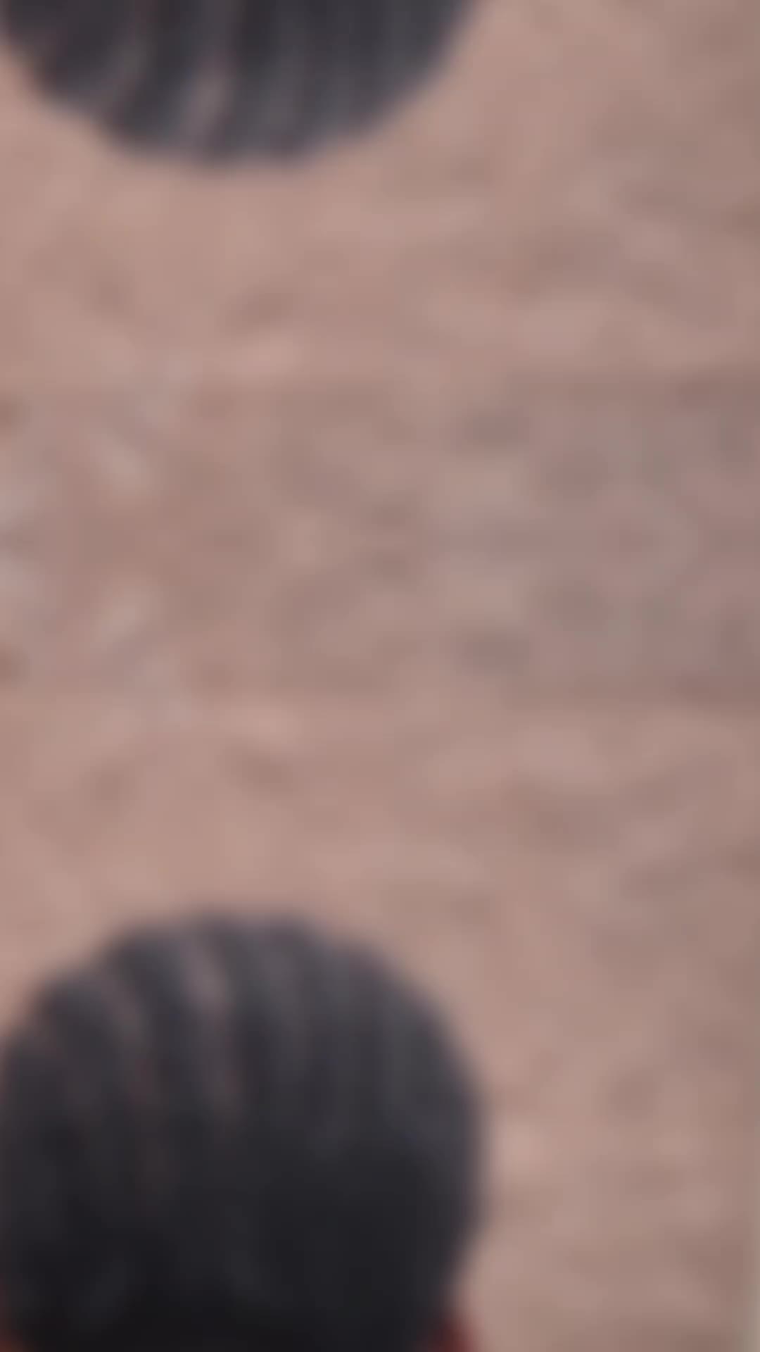 @Jr.
