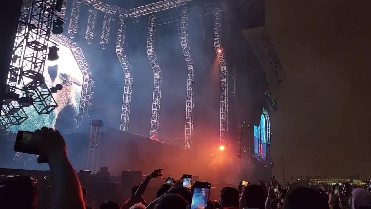@Luis Calisaya