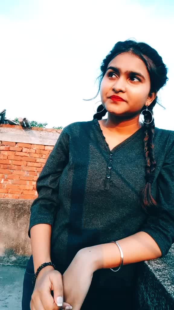 @ri_ya_hazra❤