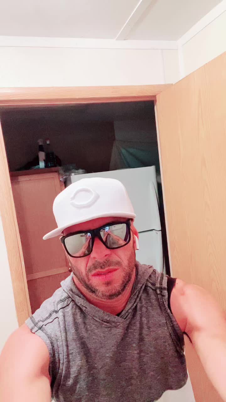 @user5562553799405