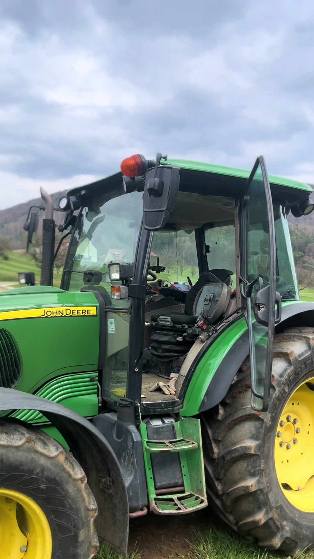 @Deere I bins