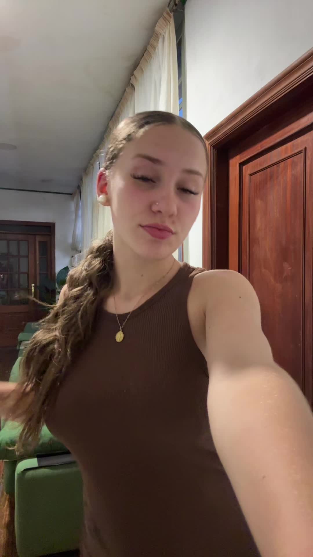 @𝐒𝐚𝐫𝐢𝐭𝐚🦋