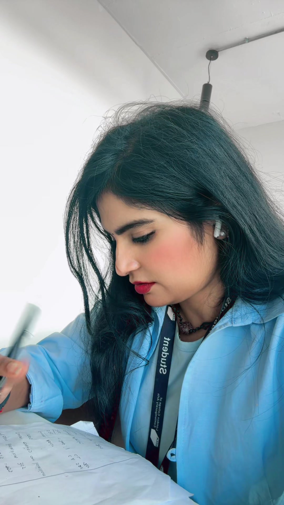 @jaanu.sri.uk