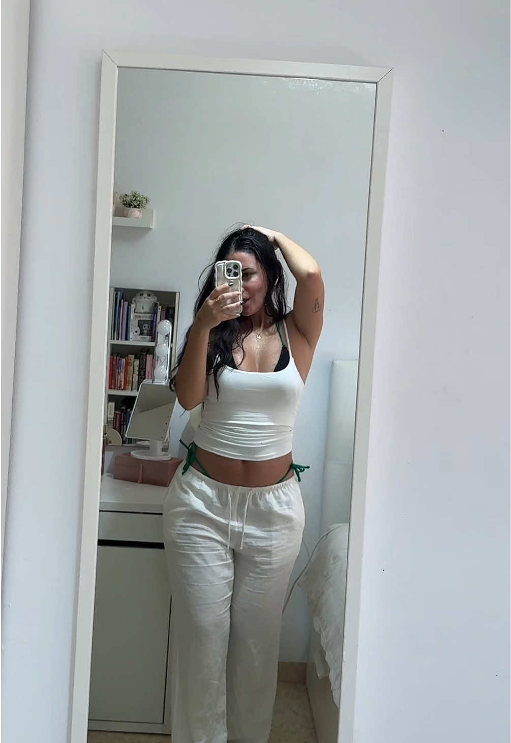 @🦋