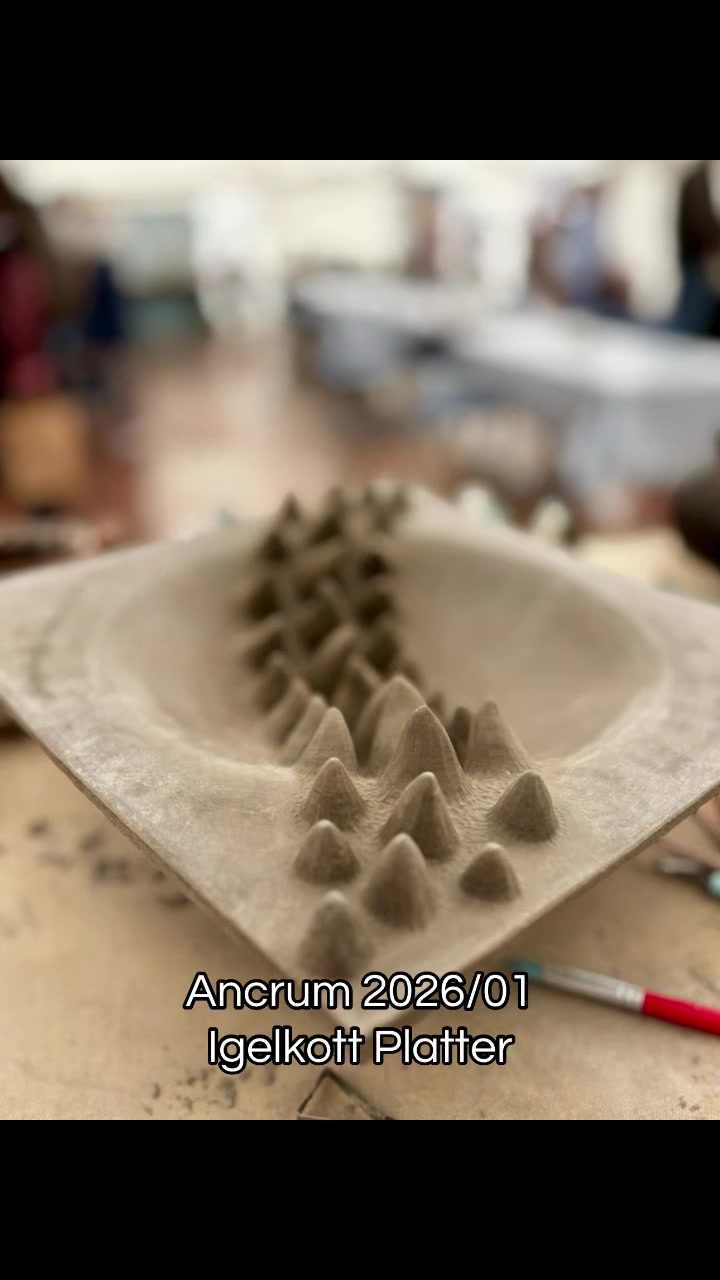 @Ravn Clay Pottery