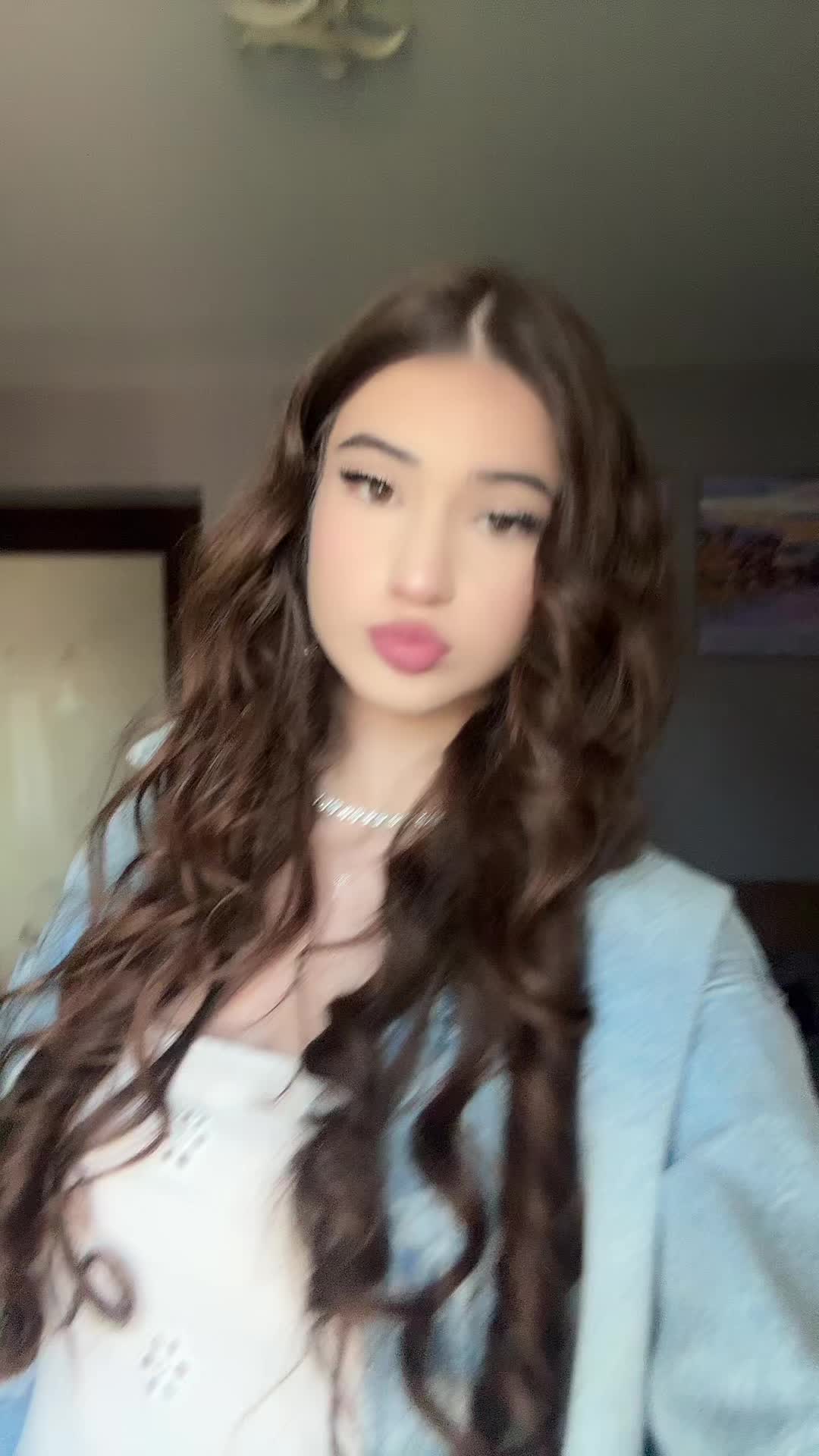 @Ianira