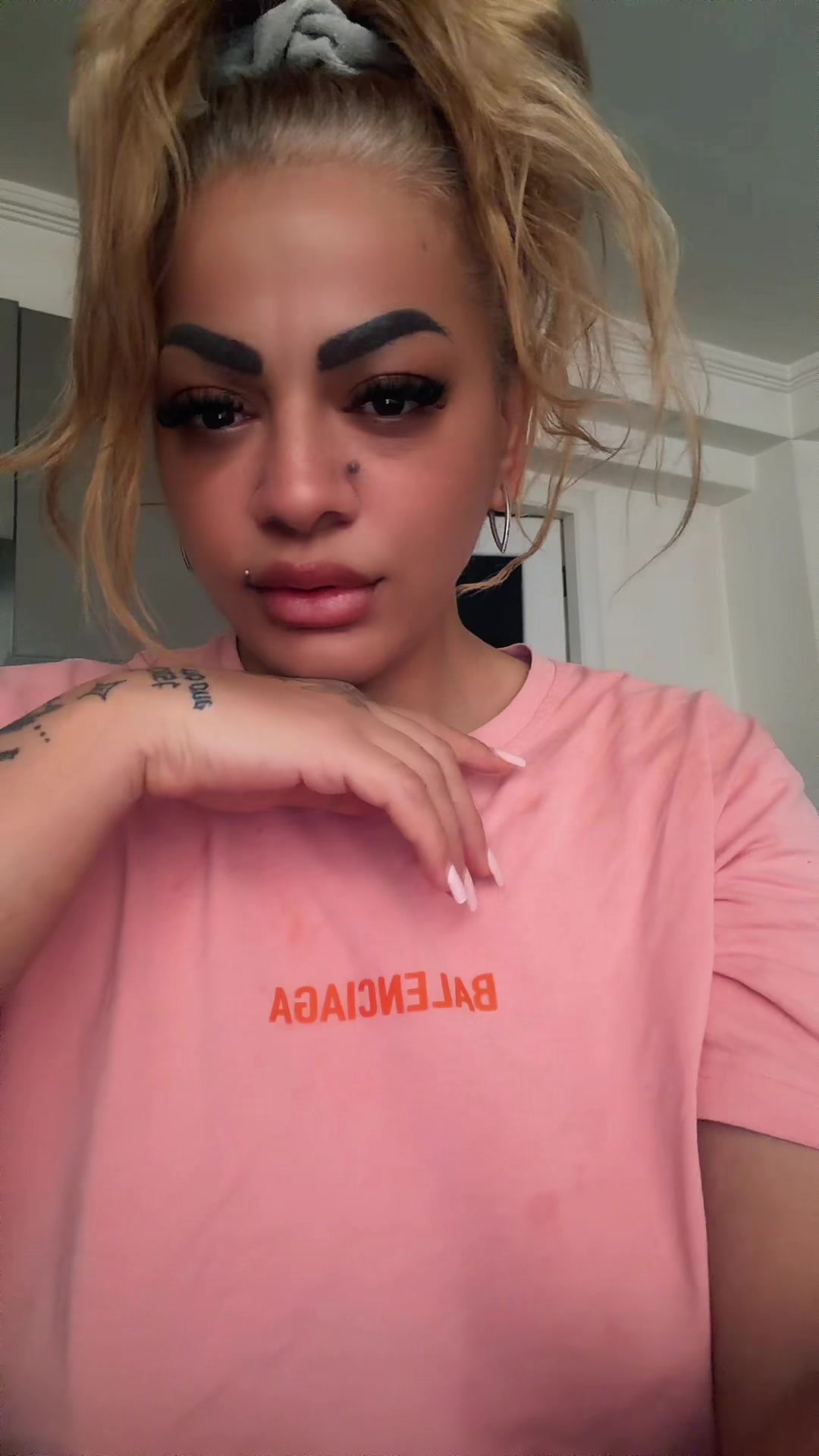 @Mon_Chery