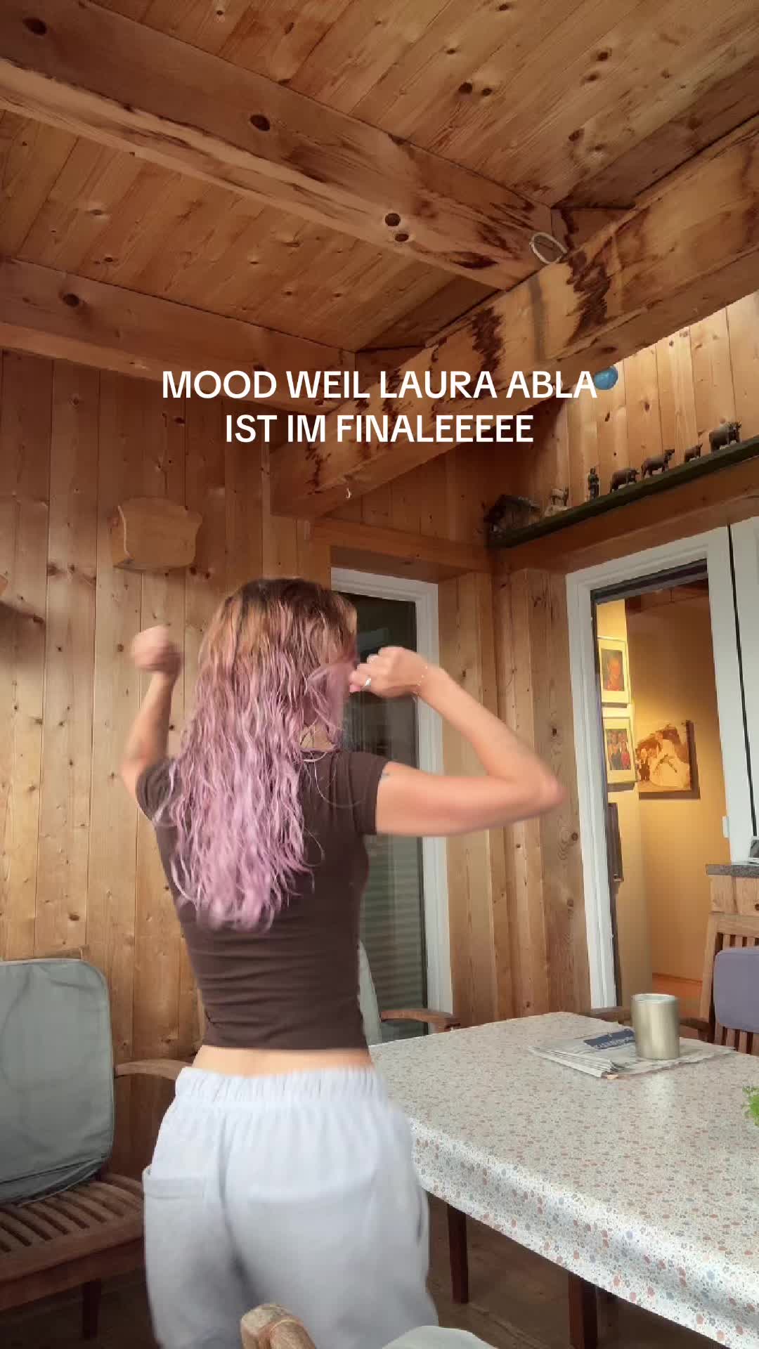 @laura