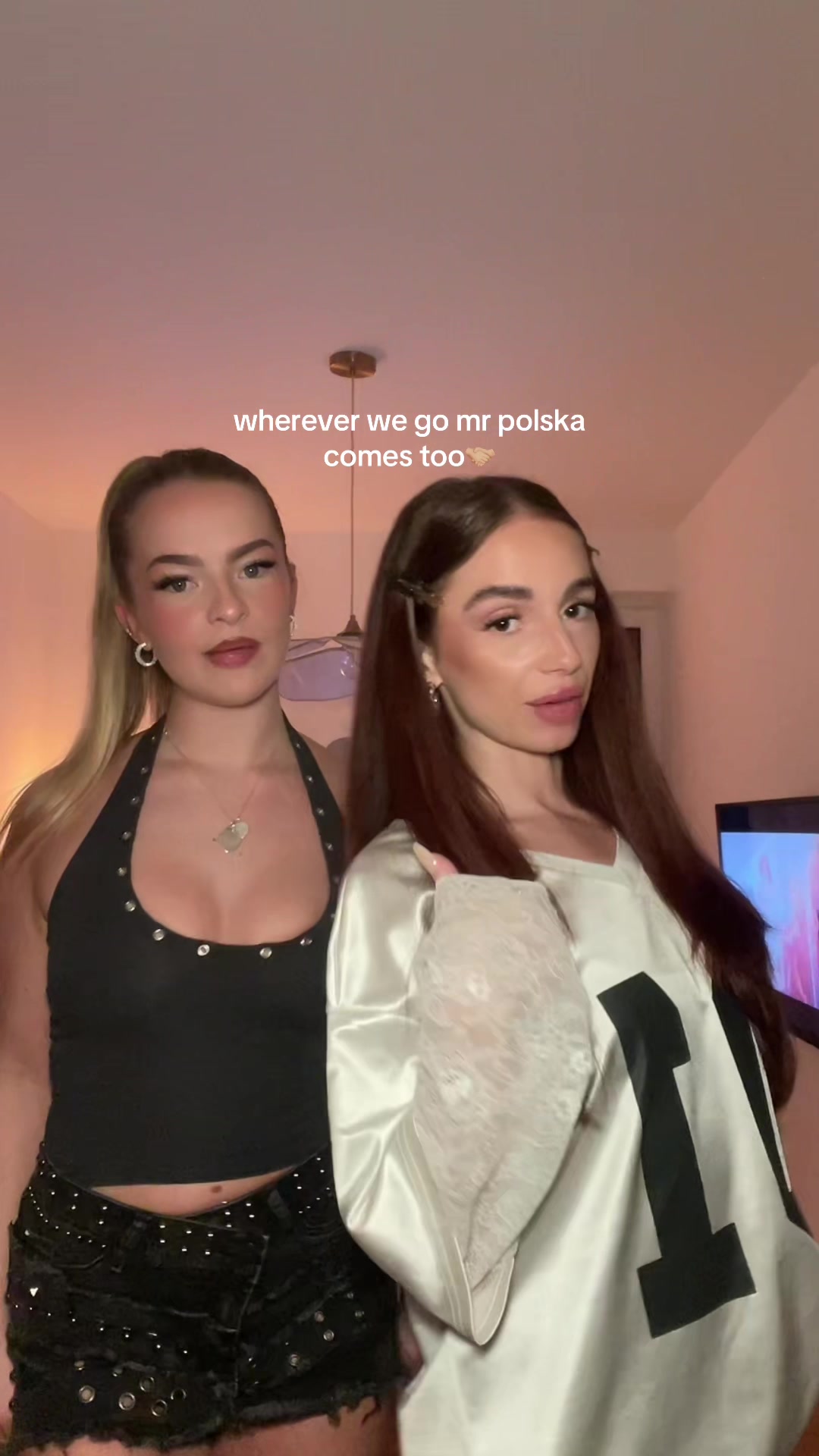 @selinaftn