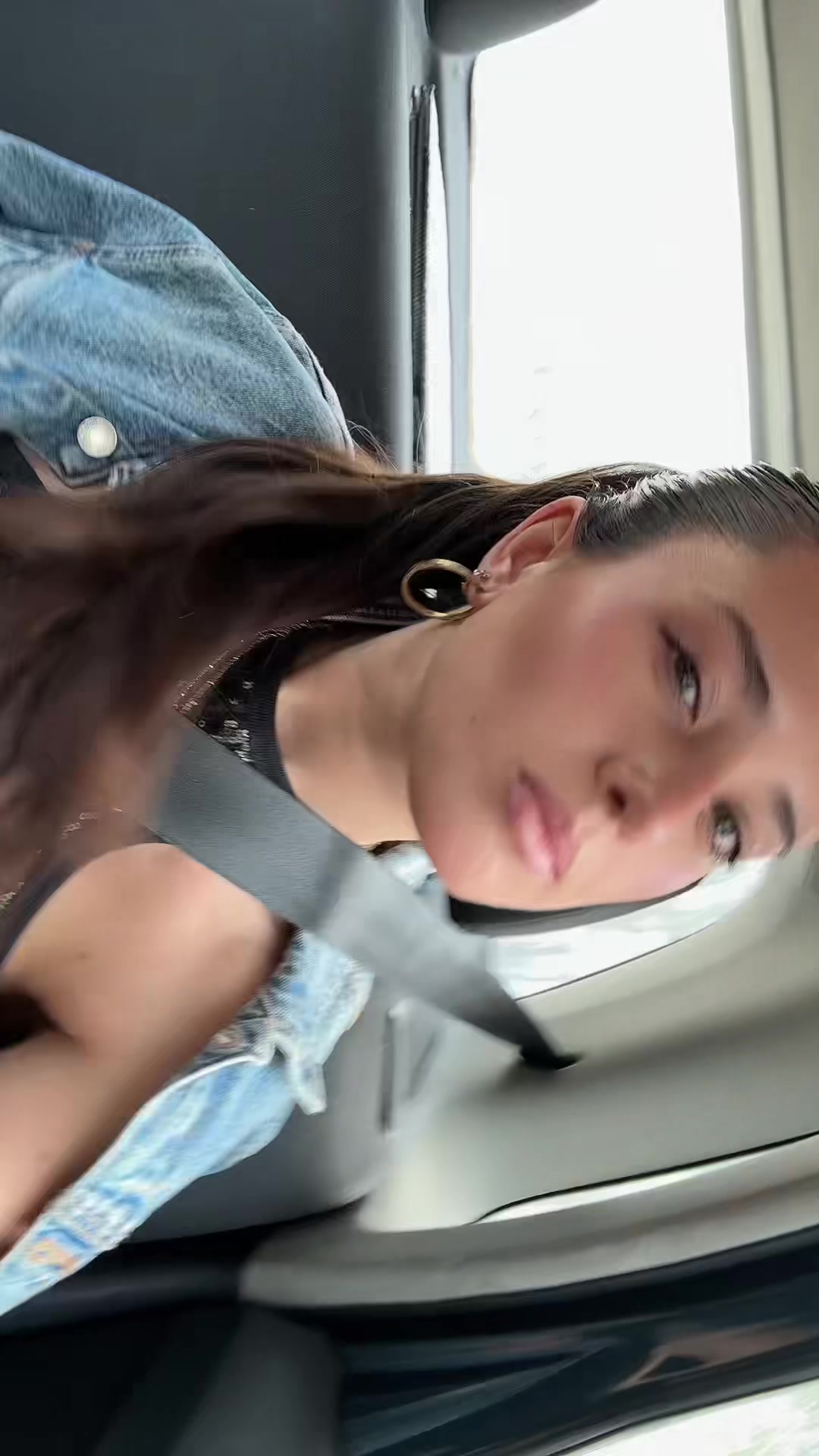 @Lu