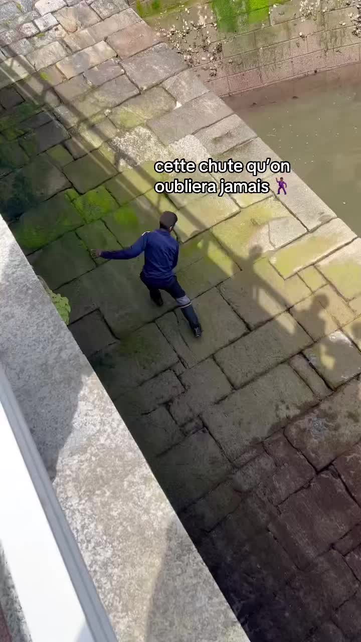 @Bast🅾️s_1.9