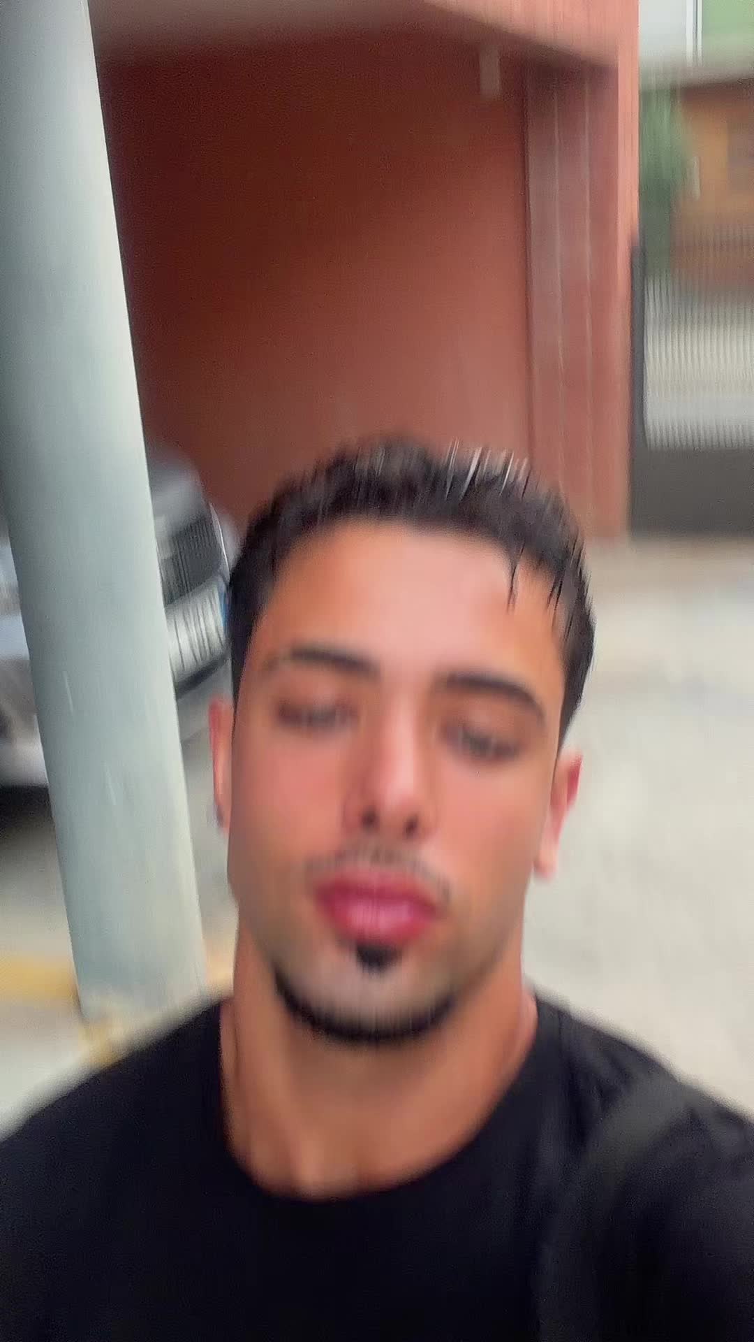 @Alex Méndez