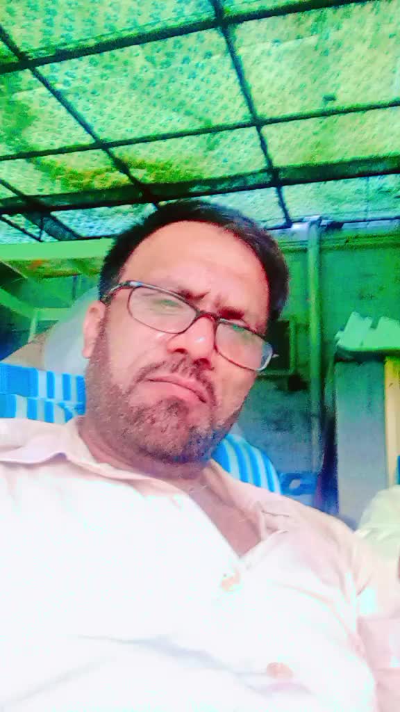 @🌜🇬🇧Ahmad🇵🇰 ⭐