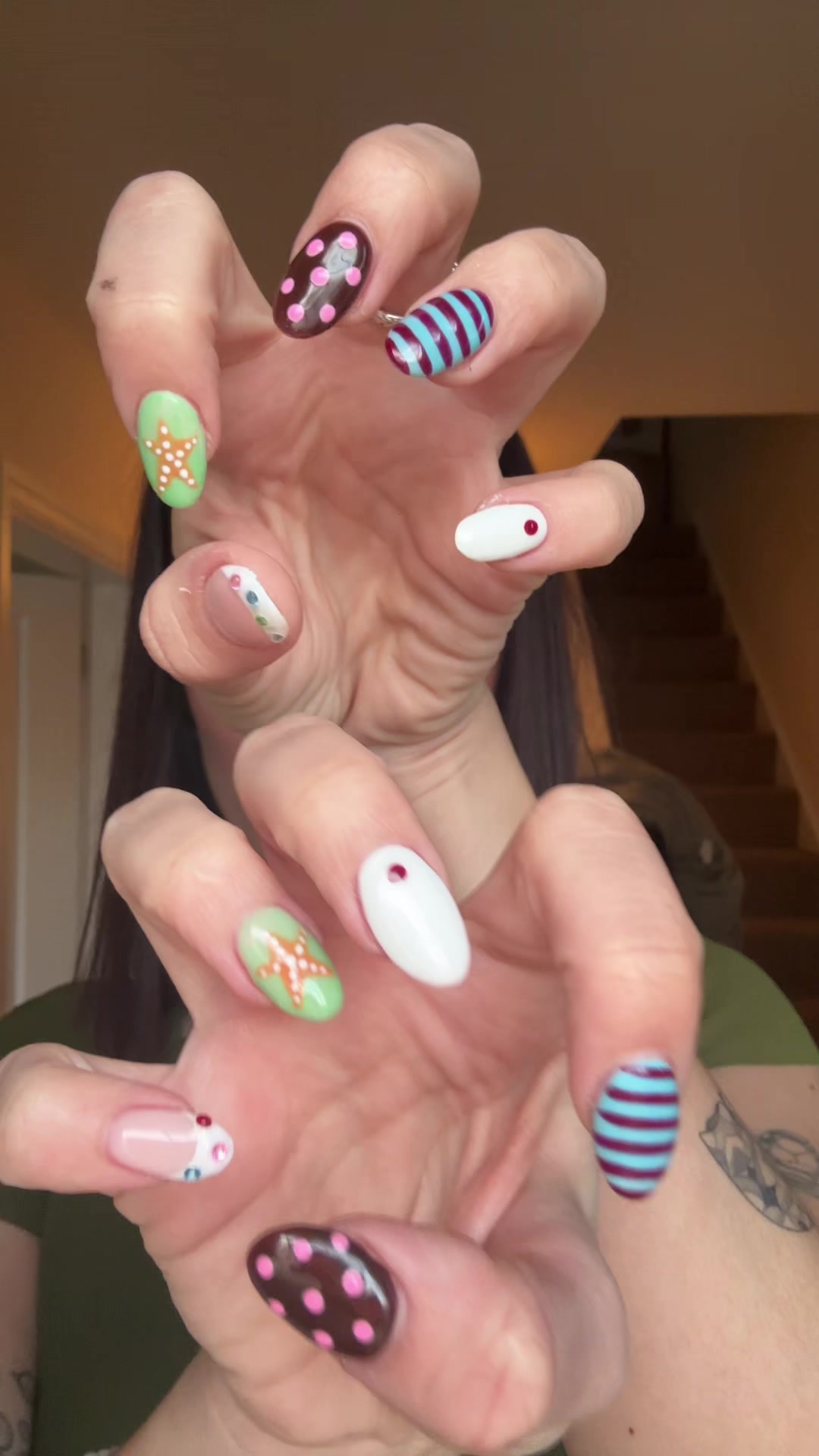 @Erintatts