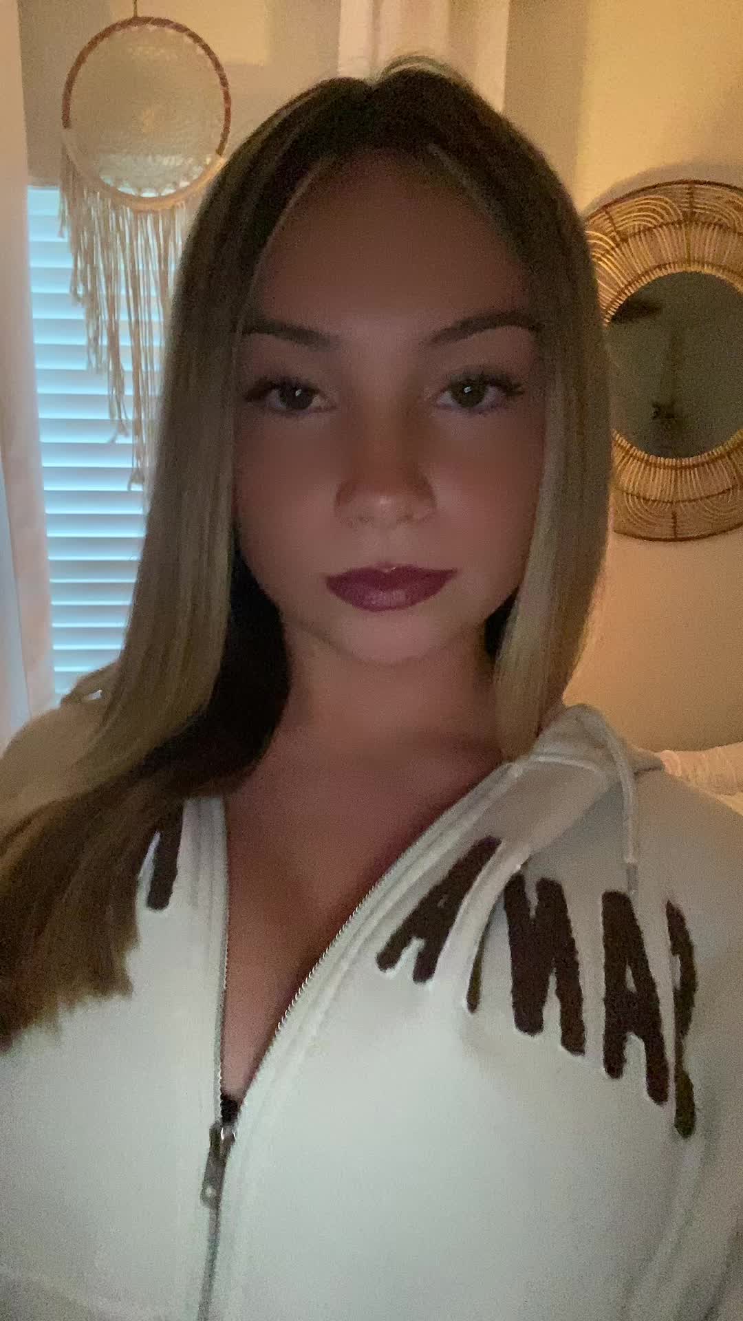 @itsbentleyjade