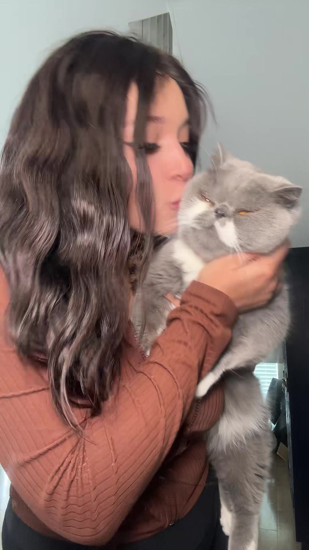 @ItsCayYay
