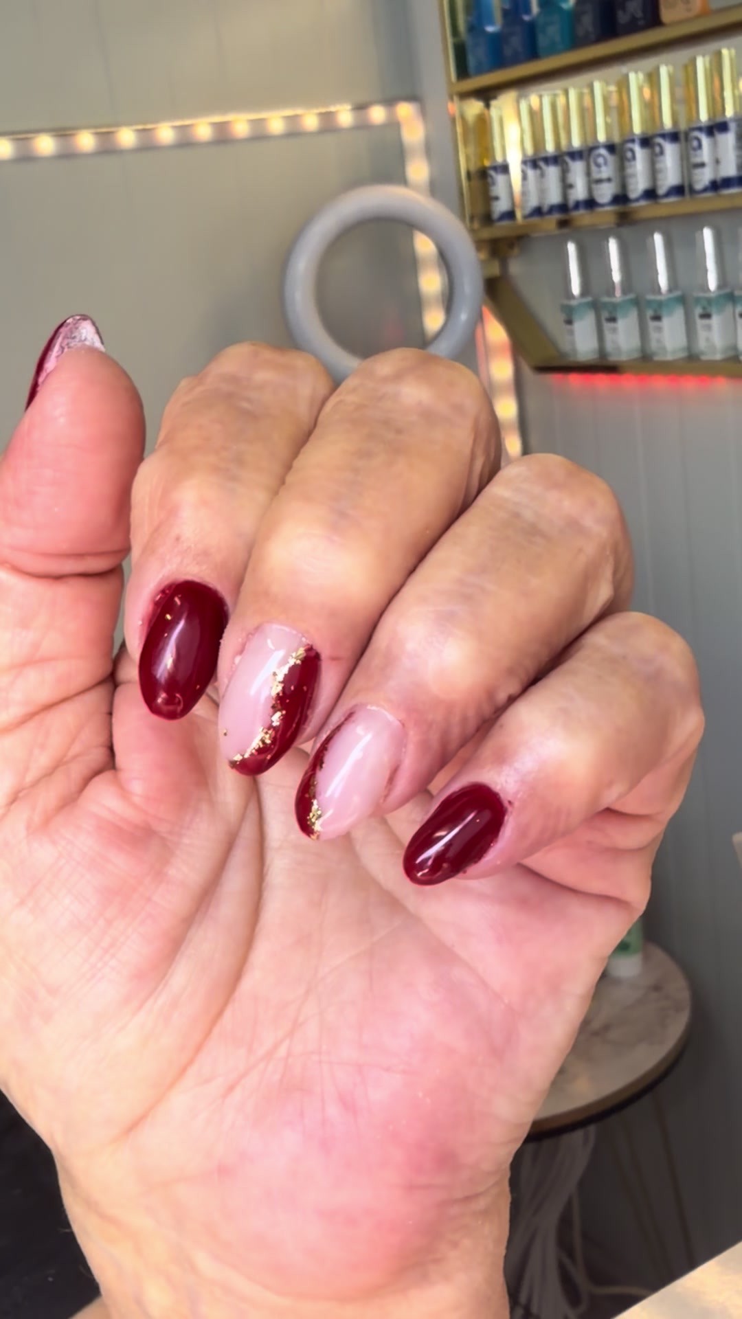@Ati Nails Studio