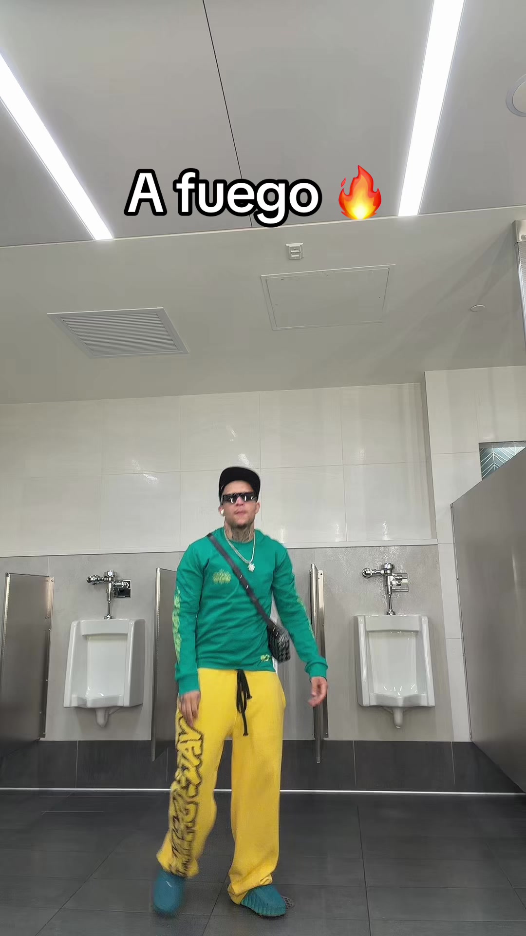 @JeyOne