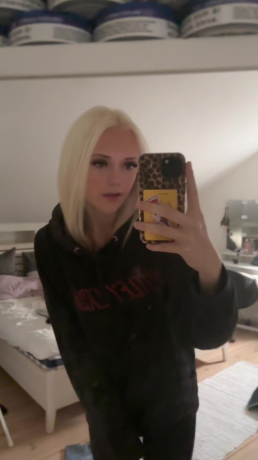 @Mollyyyy🐦🔥🐦🔥