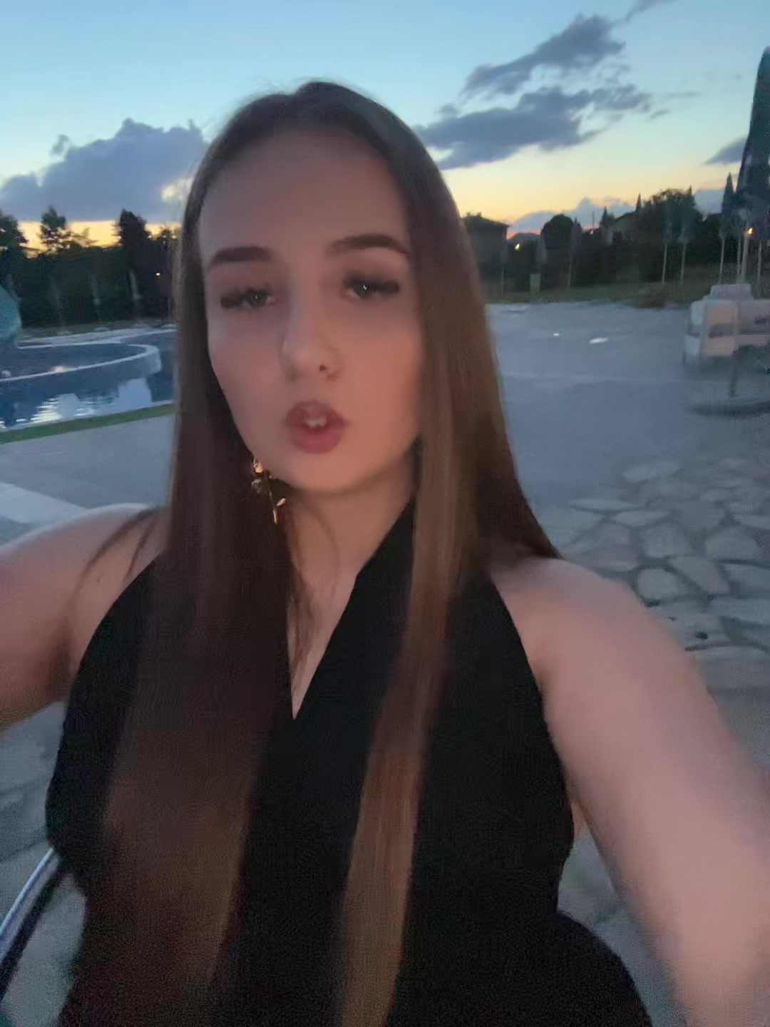@adi_ivaylova