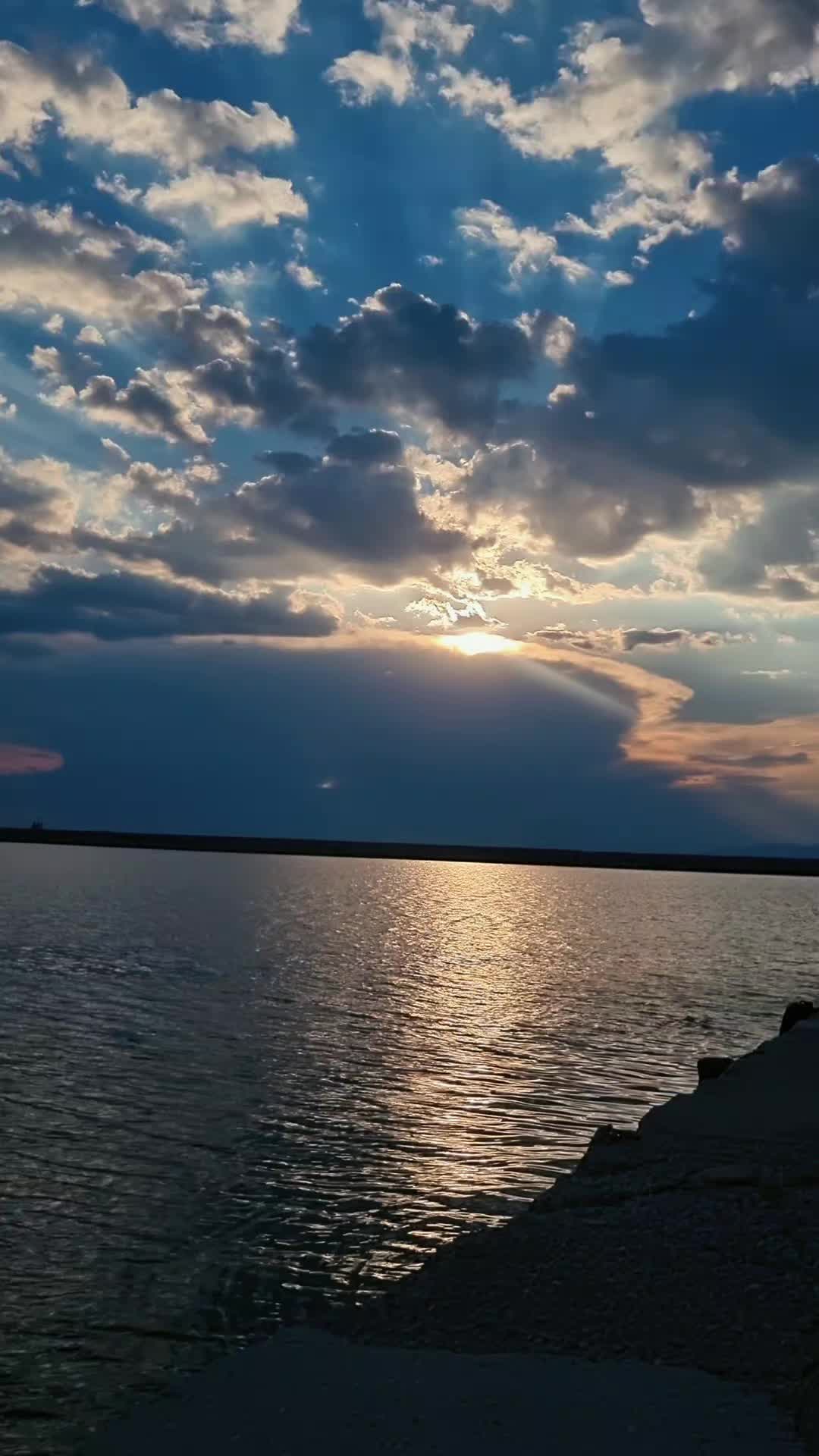 @𝑬𝒍𝒆𝒏𝒊 🎶🩷