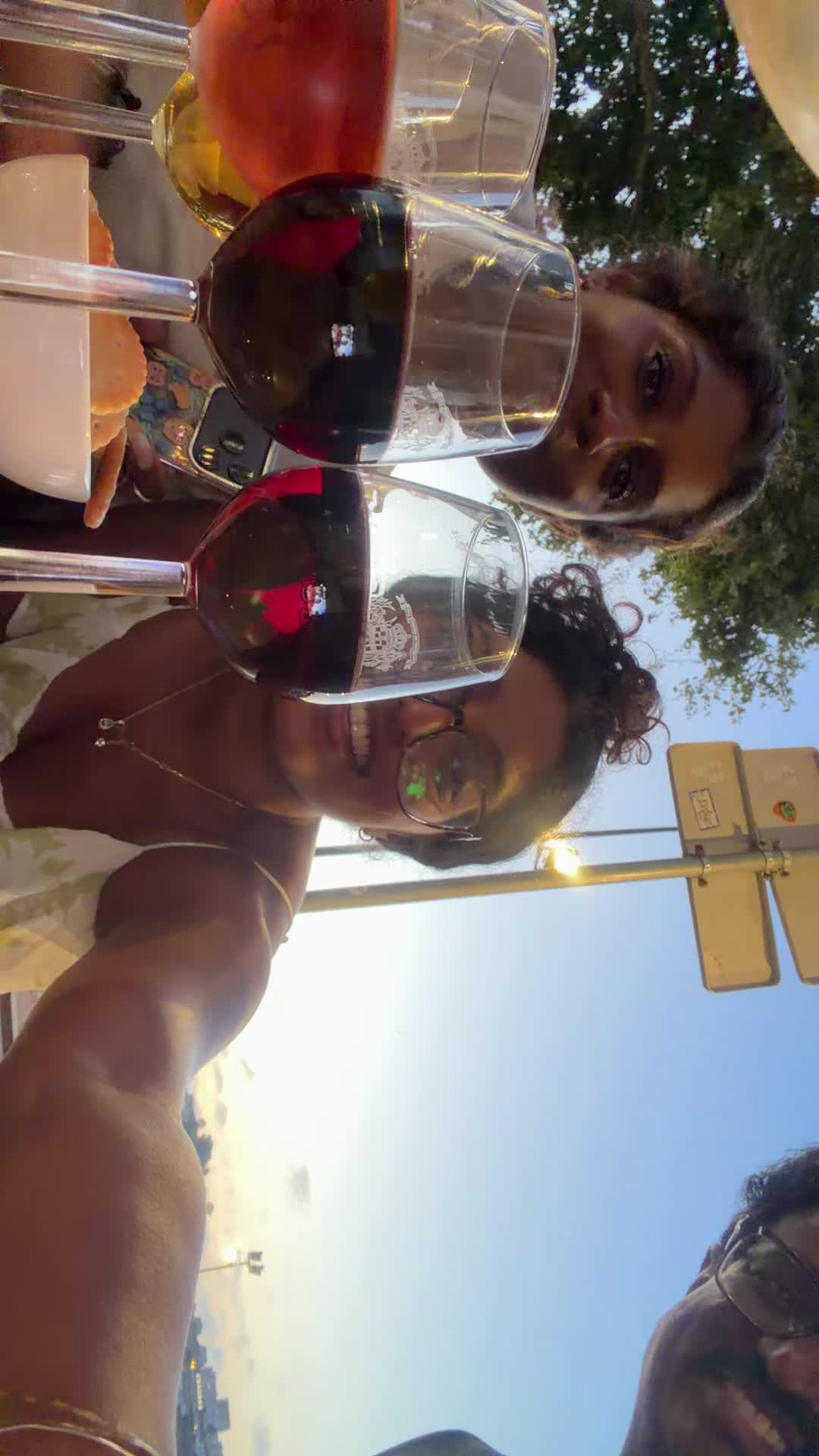 @theopps