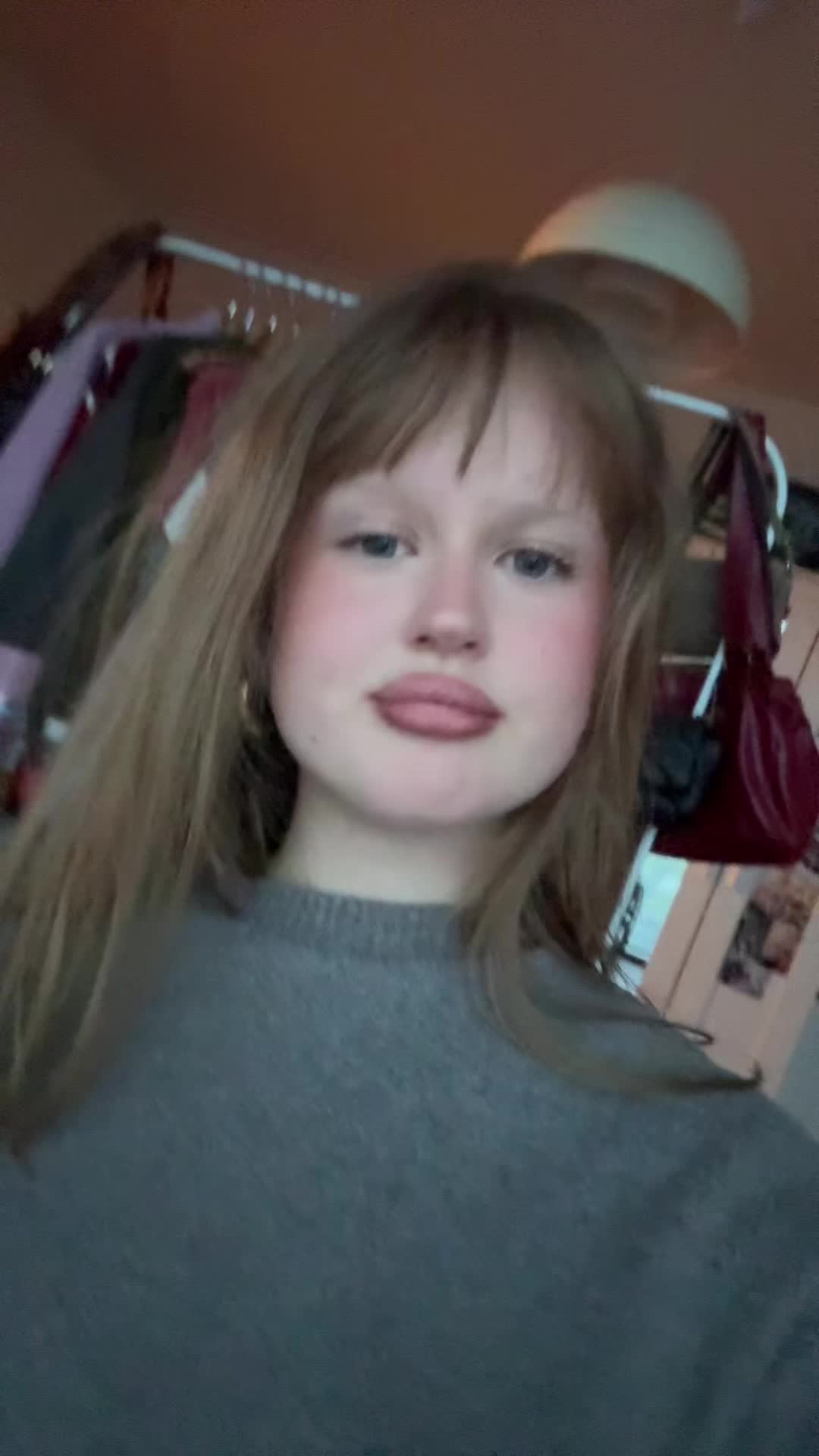 @️