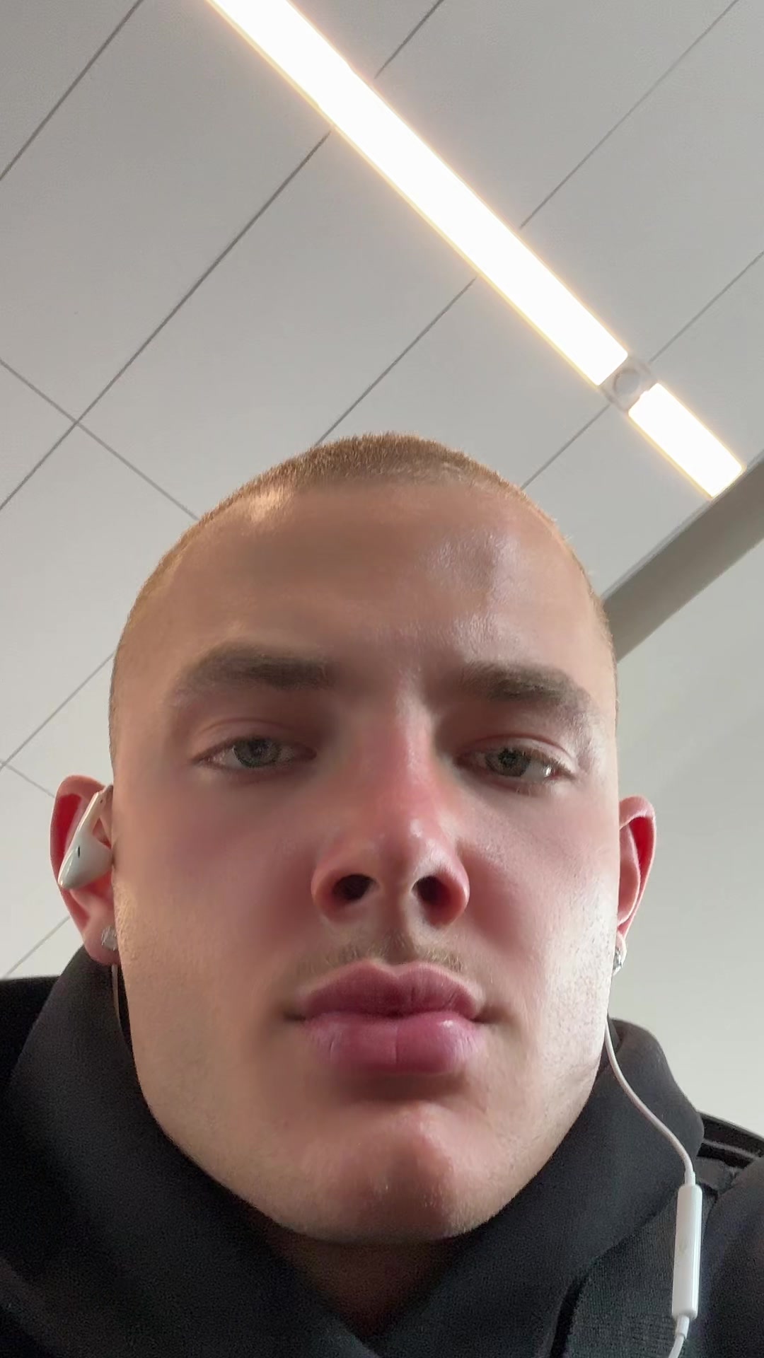 @sean ezerik