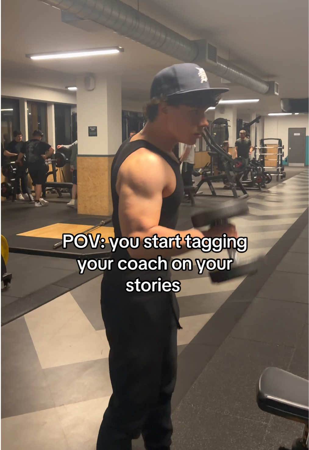 @aron_kovacs_