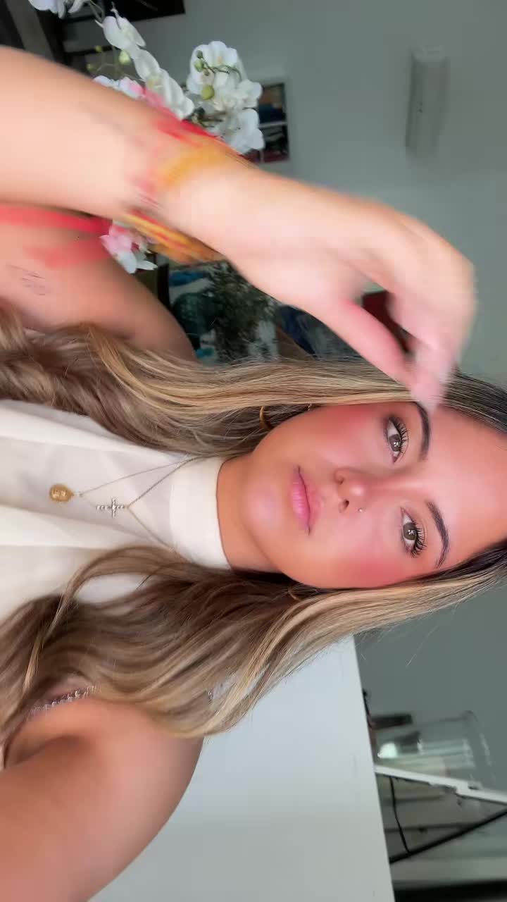 @danielaa🤠