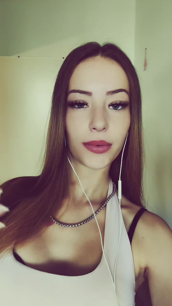 @Sxrah19