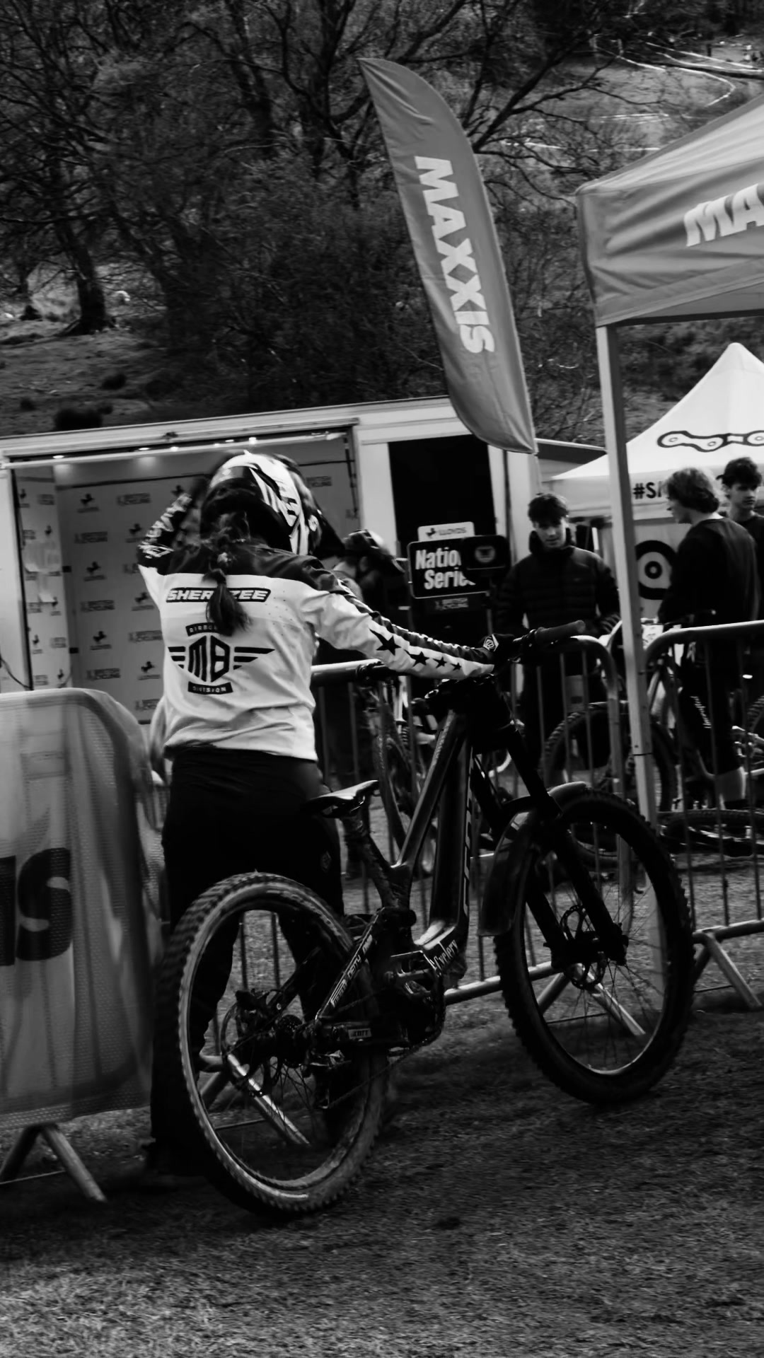 @Sofie Sherazee (mtb)