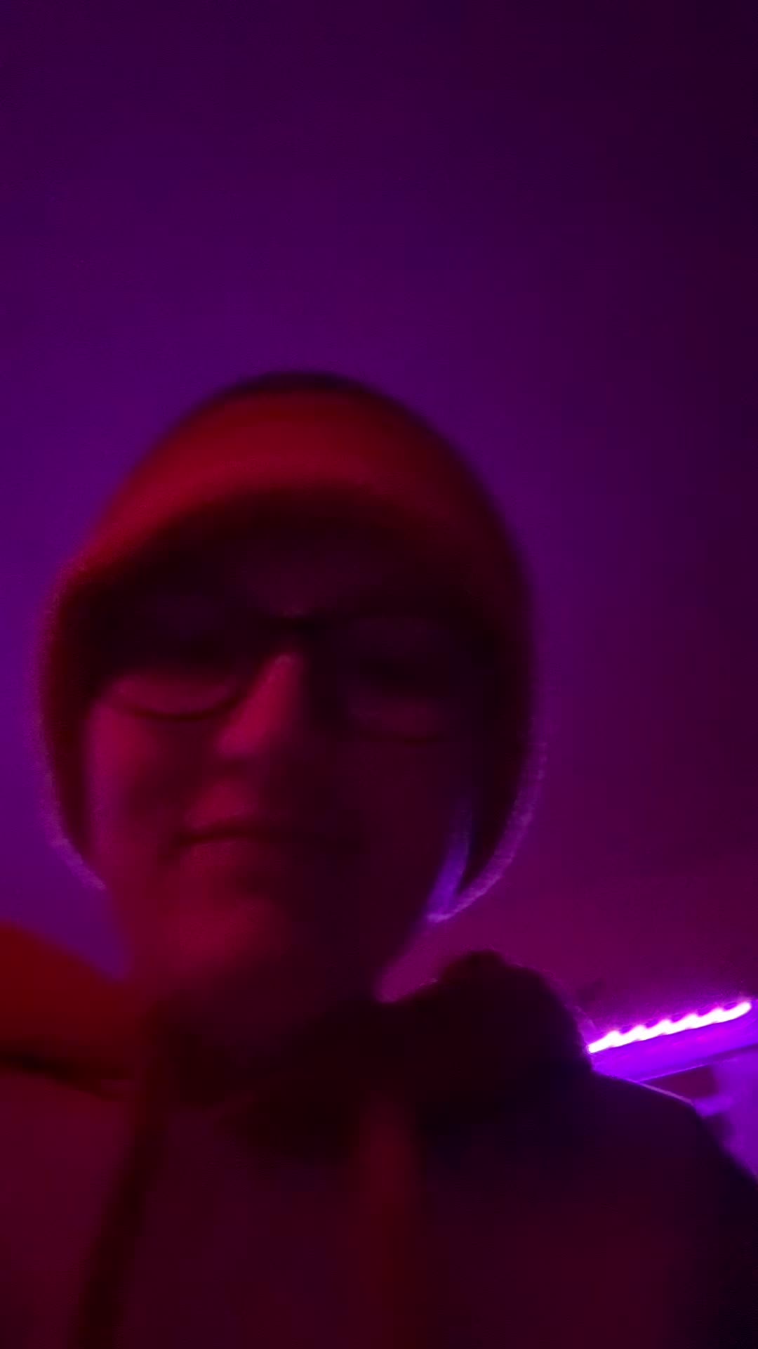 @CrazYmounKyRawR