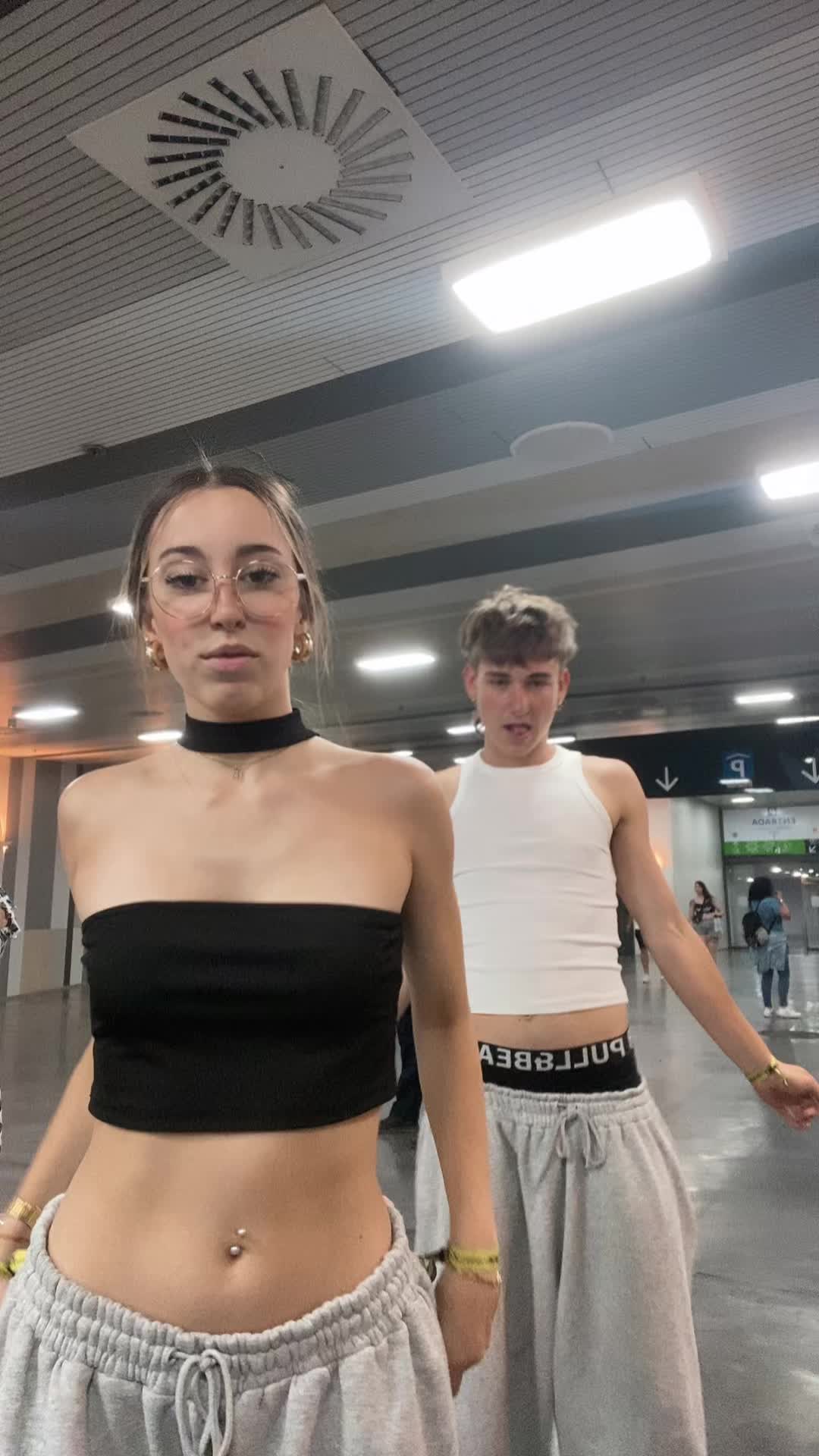 @𝑒𝑚𝑚𝑎 𝑐𝑜𝑣𝑒𝑠