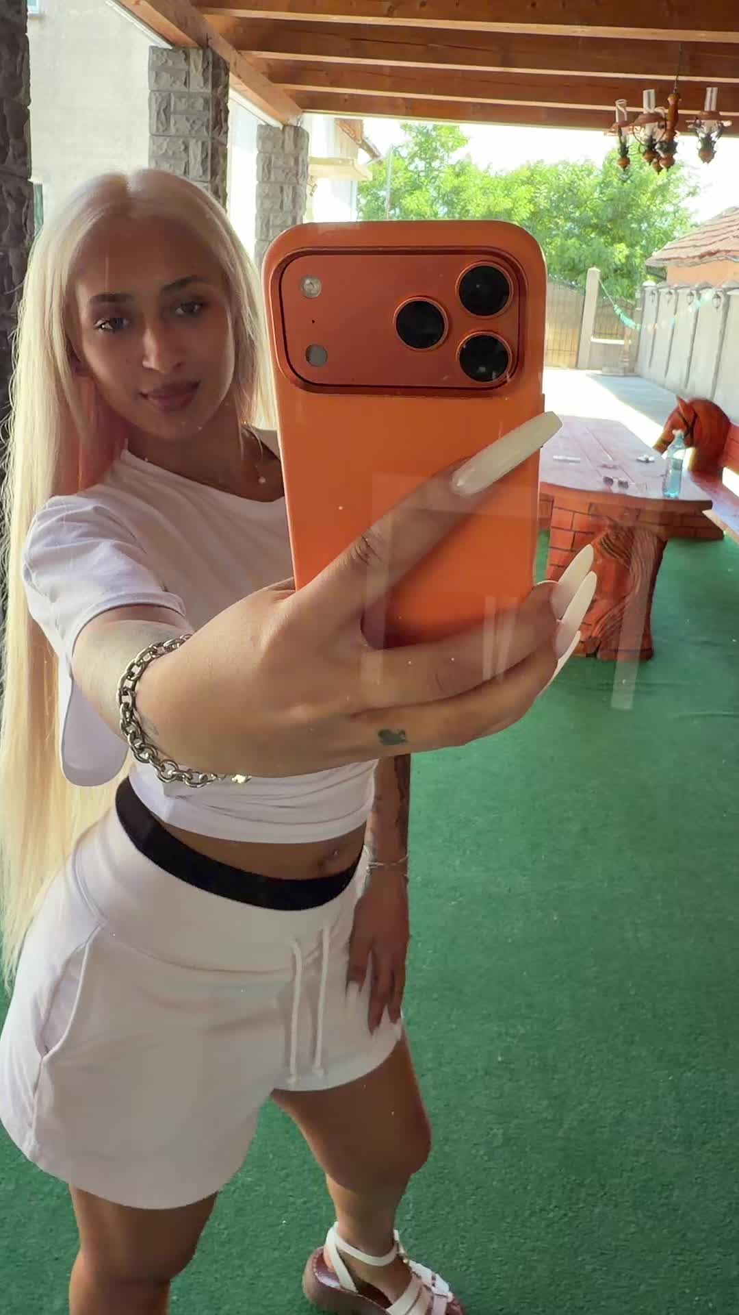 @crynna03