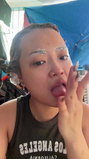 @Sofhia