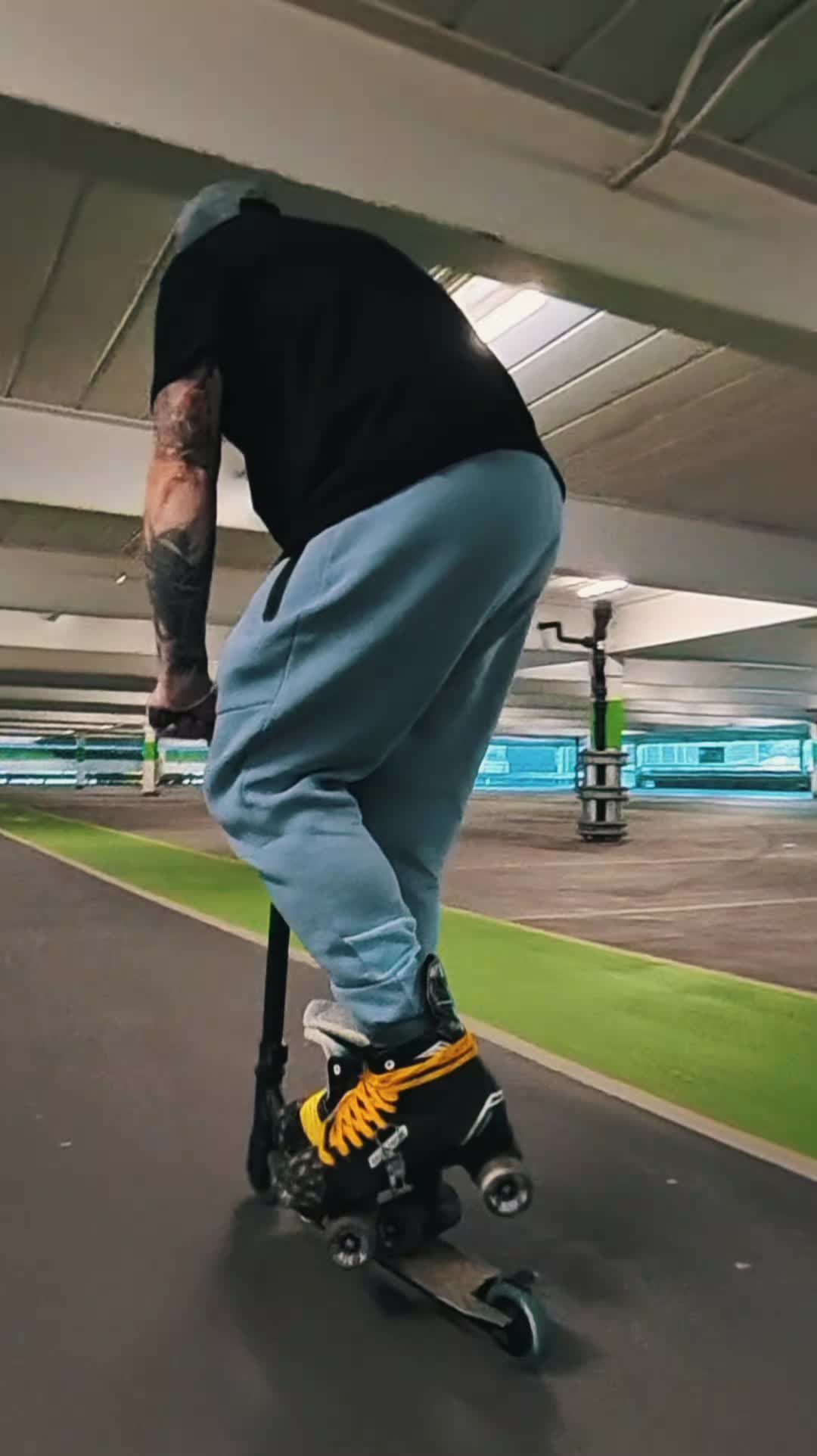 @💚🖤🛼Gazzaonsk8s⛸️🖤💚