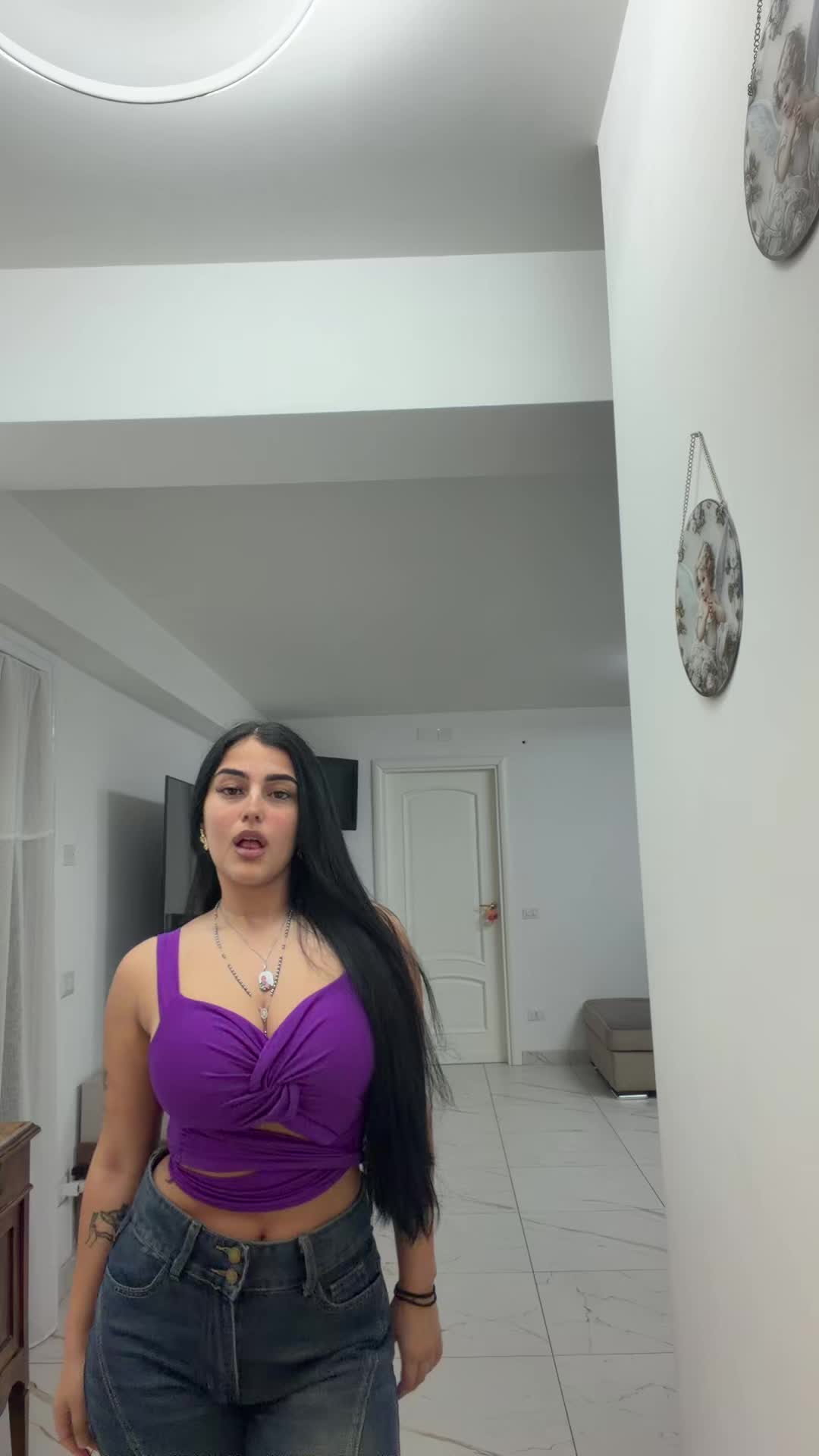 @Sofia