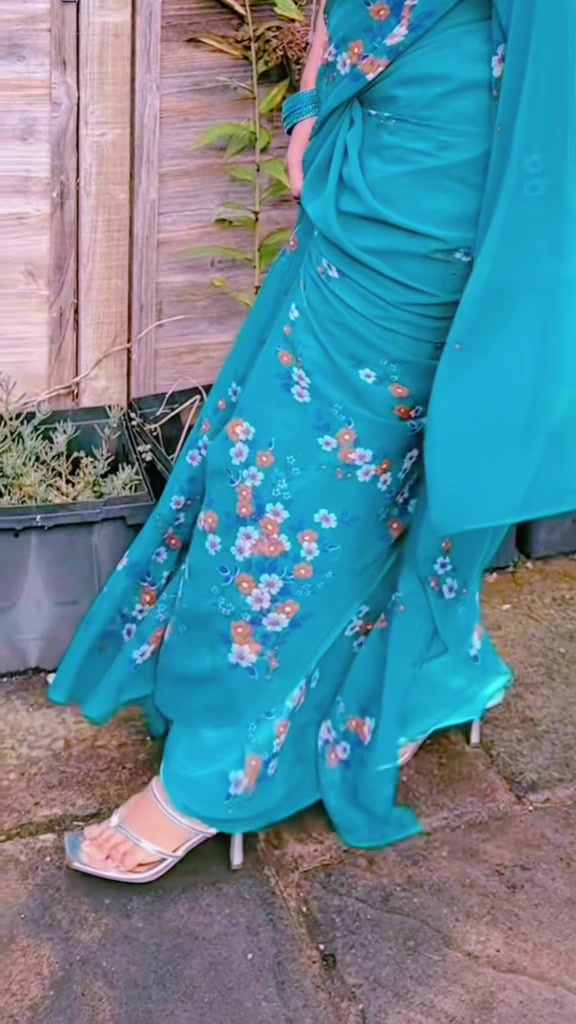 @Suraya Jui🇬🇧❤️🇧🇩