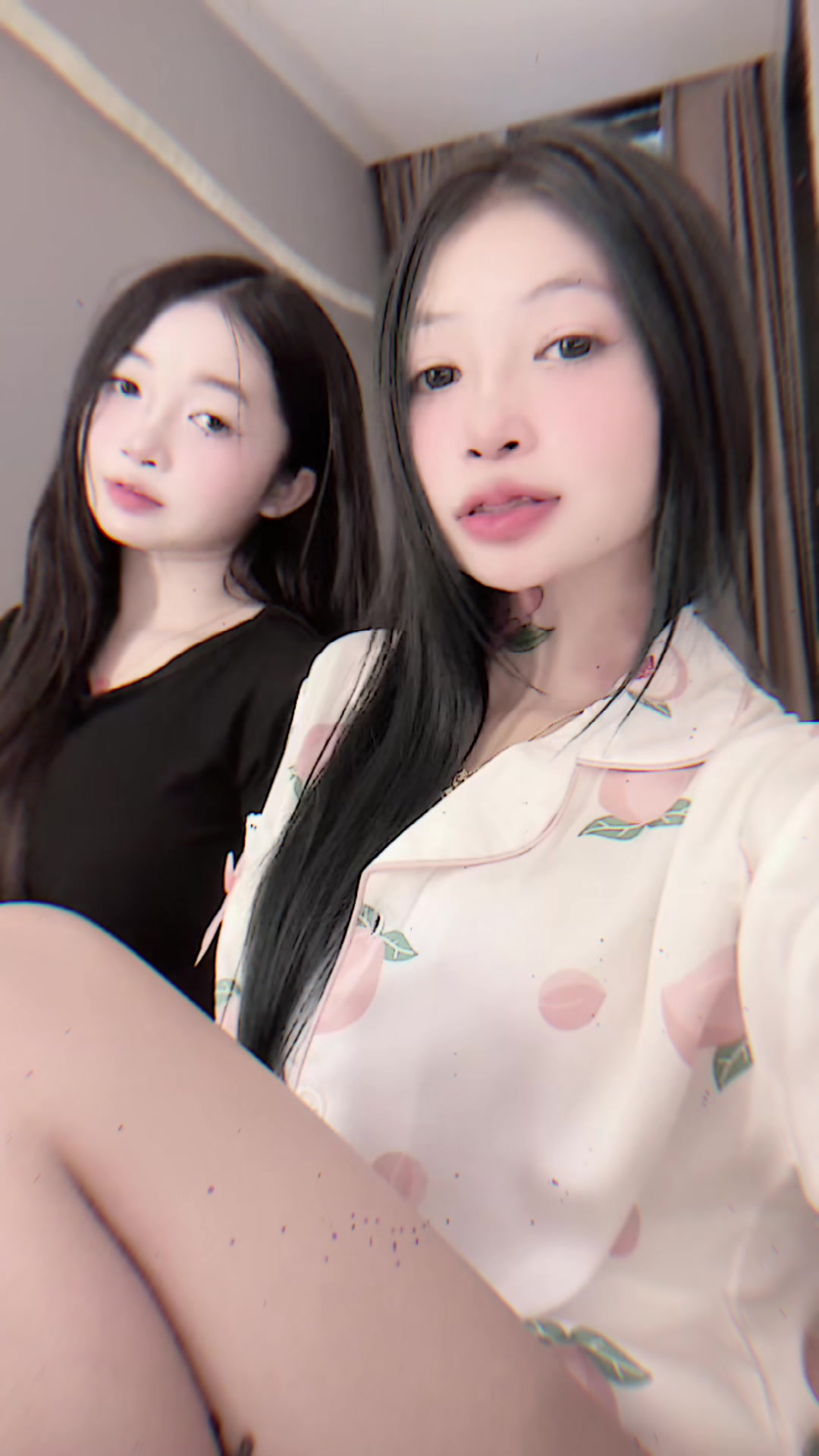 @小英[?] 14.7K🇱🇦🇹🇼 🤍