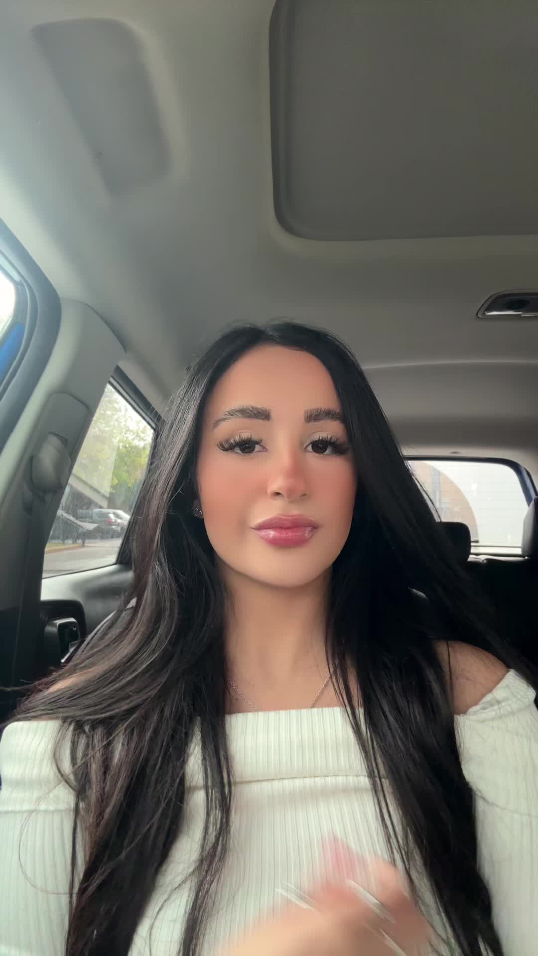@victoria