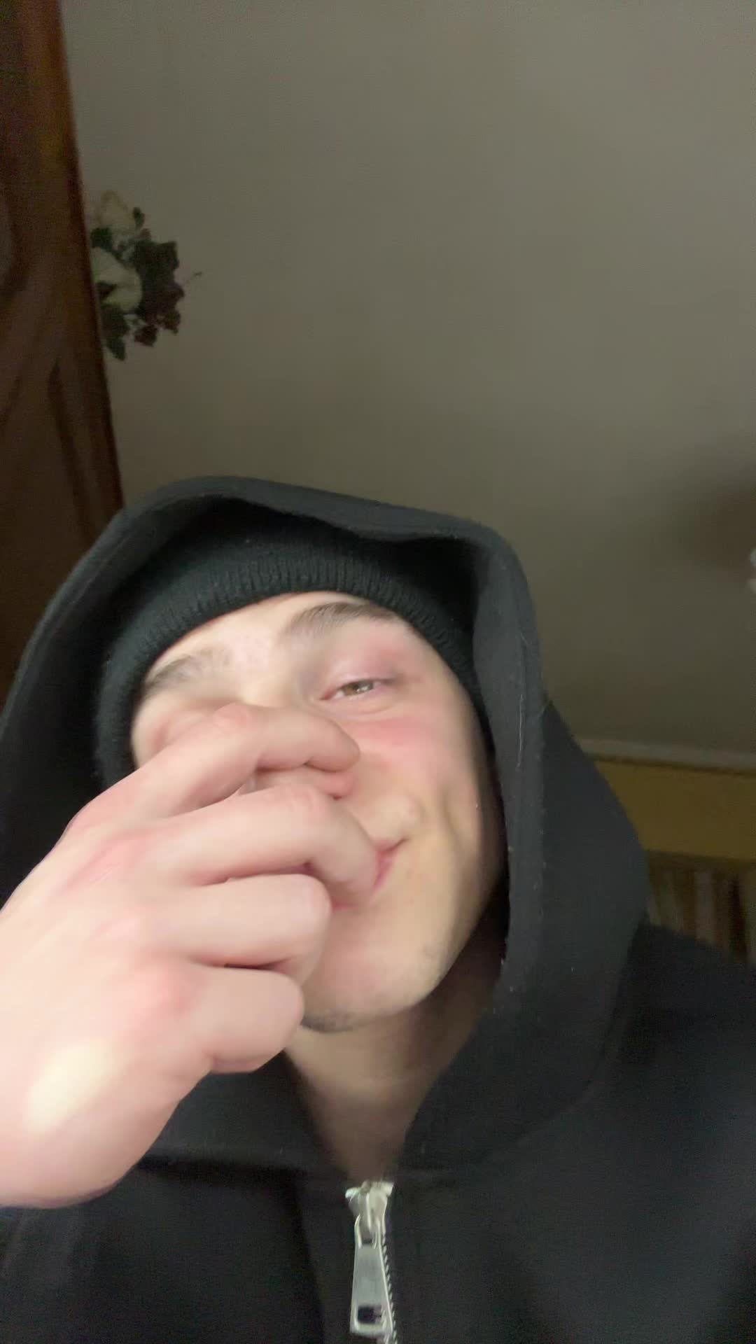 @inos