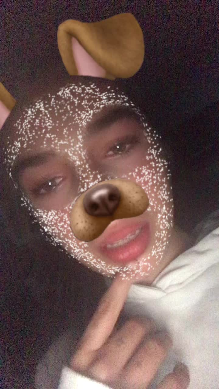 @petronela