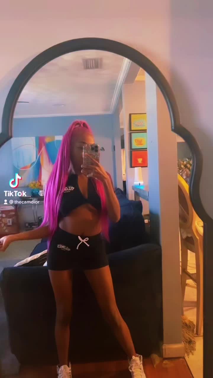 @miaacamille