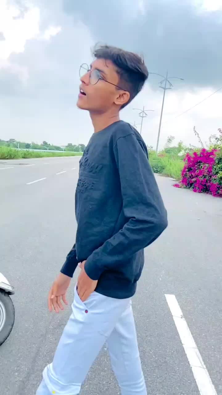 @Ilyasss_09_